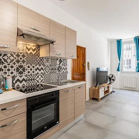 Apartment Coeur Du Mourillon - Entre Et Marche Toulon